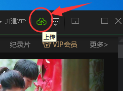 如何评价小米 SU7 Ultra 在福建泉州市区超速行驶撞倒非机动车，伤者正抢救？司机将承担哪些法律责任？